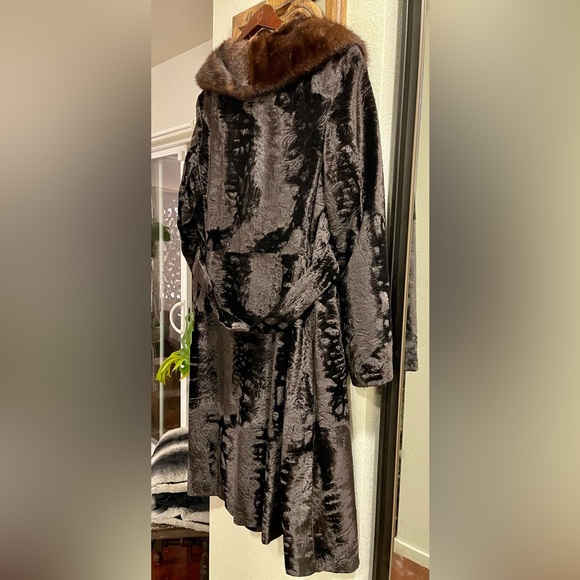 Vintage fur coat - Picture 11 of 13